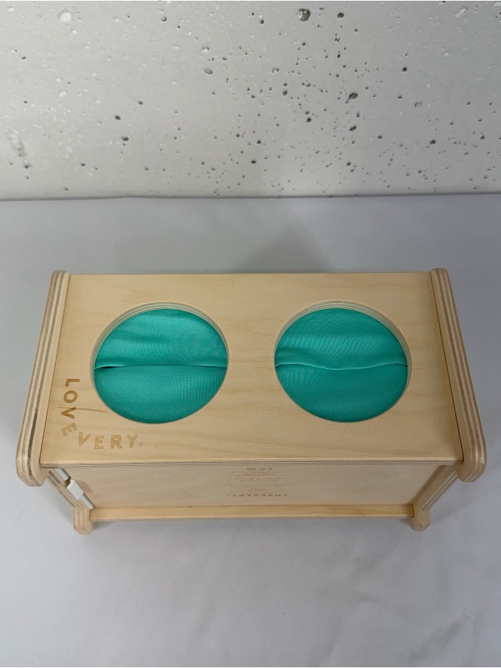 Lovevery Montessori Sensory Box - Picture 2 of 14
